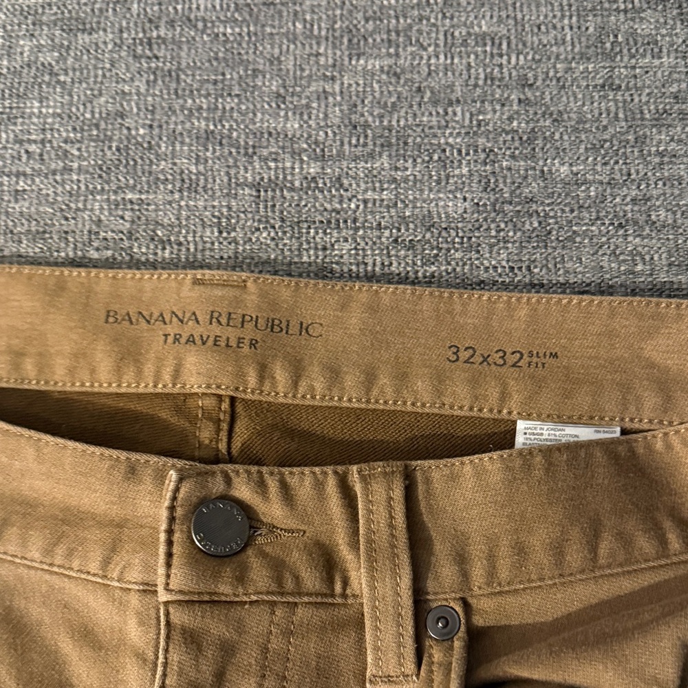 Banana Republic Men's Khaki Slim Fit Chinos